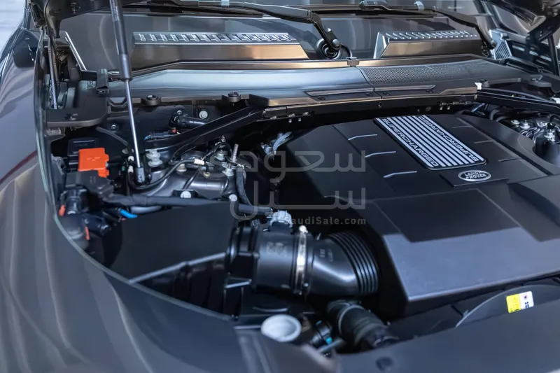 2024 لاند روفر ديفيندر إصدار كارباثيان