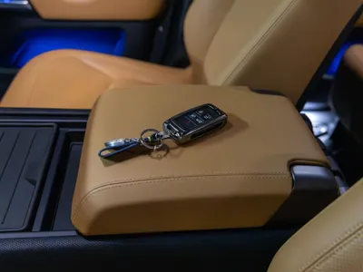 2024 لاند روفر ديفيندر إصدار كارباثيان