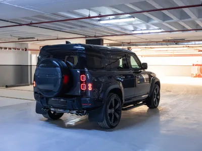 2024 لاند روفر ديفيندر إصدار كارباثيان