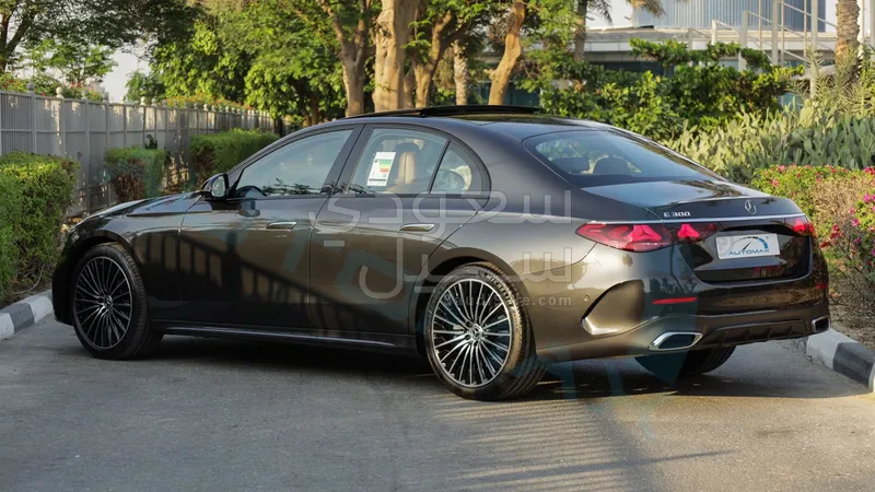 2026 Mercedes-Benz E 300 AMG