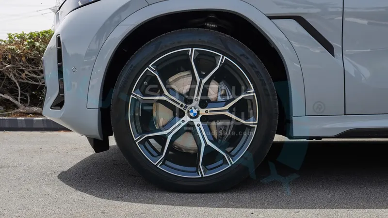 2026 بي ام دبليو الفئة اكس 6 إم كت