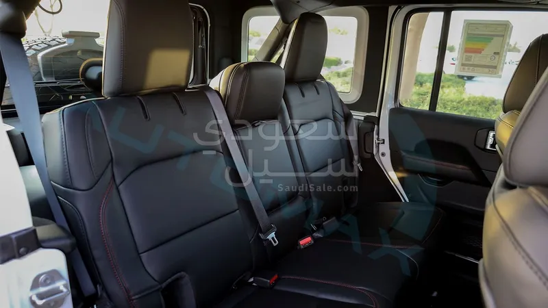 2025 جييب رانجلر ربيكون