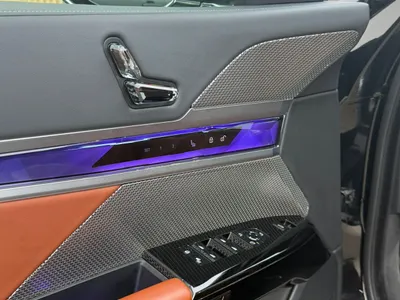 2024 بي ام دبليو الفئة السابعة 735 إل أي