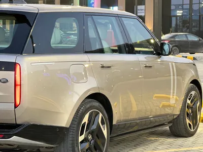 2022 لاند روفر رينج روفر فيرست اديشن