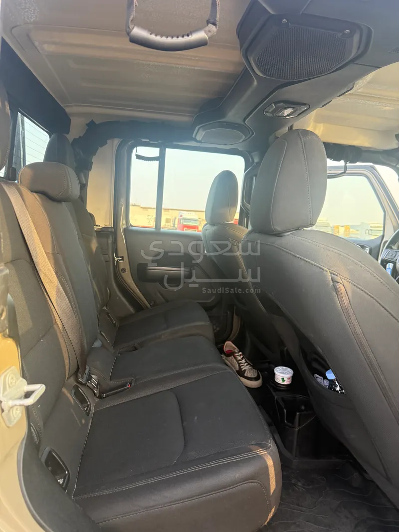 2020 جييب جلادياتور سبورت