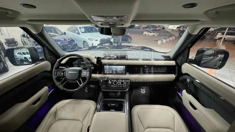 2023 Land Rover Defender 90