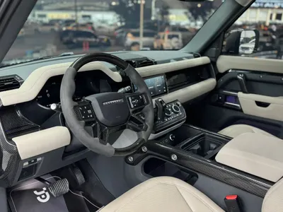 2023 Land Rover Defender 90