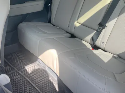 2024 لاند روفر ديفيندر 90