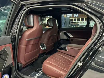 2023 BMW 7 Series 740i