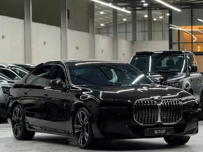 2023 BMW 7 Series 740i