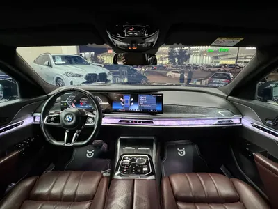 2023 BMW 7 Series 740i