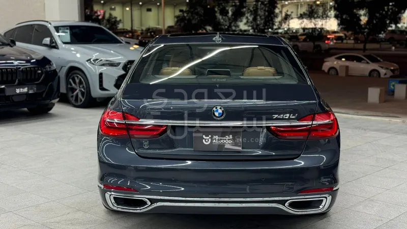 2016 BMW 7 Series 740Li