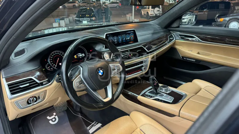 2016 BMW 7 Series 740Li