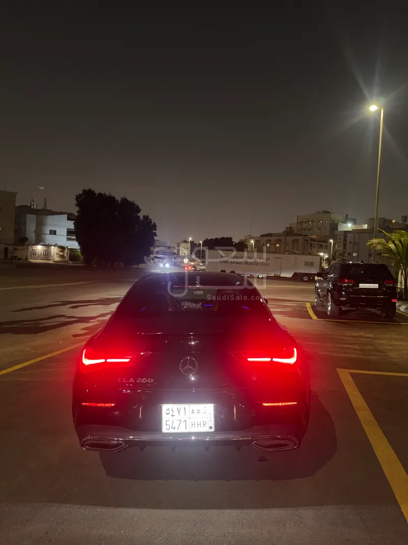 2025 مرسيدس - بنز سي إل أي 200
