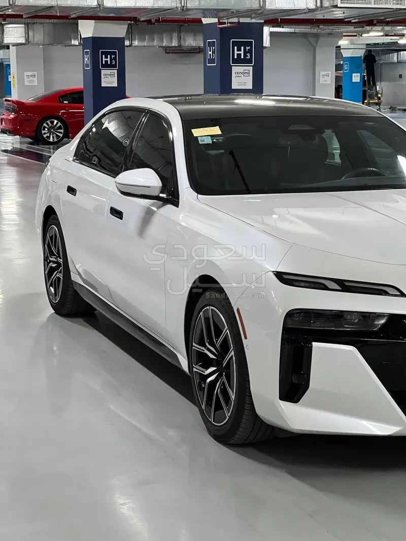 2023 بي ام دبليو الفئة السابعة 740أي