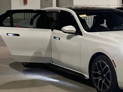 2023 بي ام دبليو الفئة السابعة 740أي