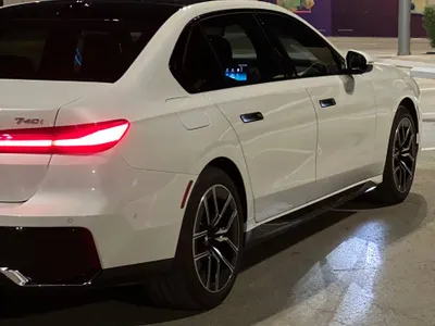 2023 بي ام دبليو الفئة السابعة 740أي