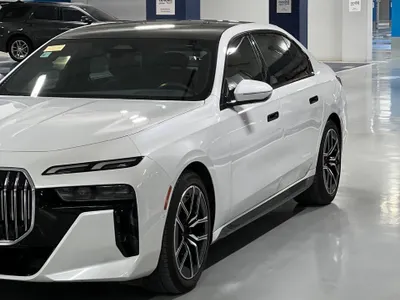 2023 بي ام دبليو الفئة السابعة 740أي