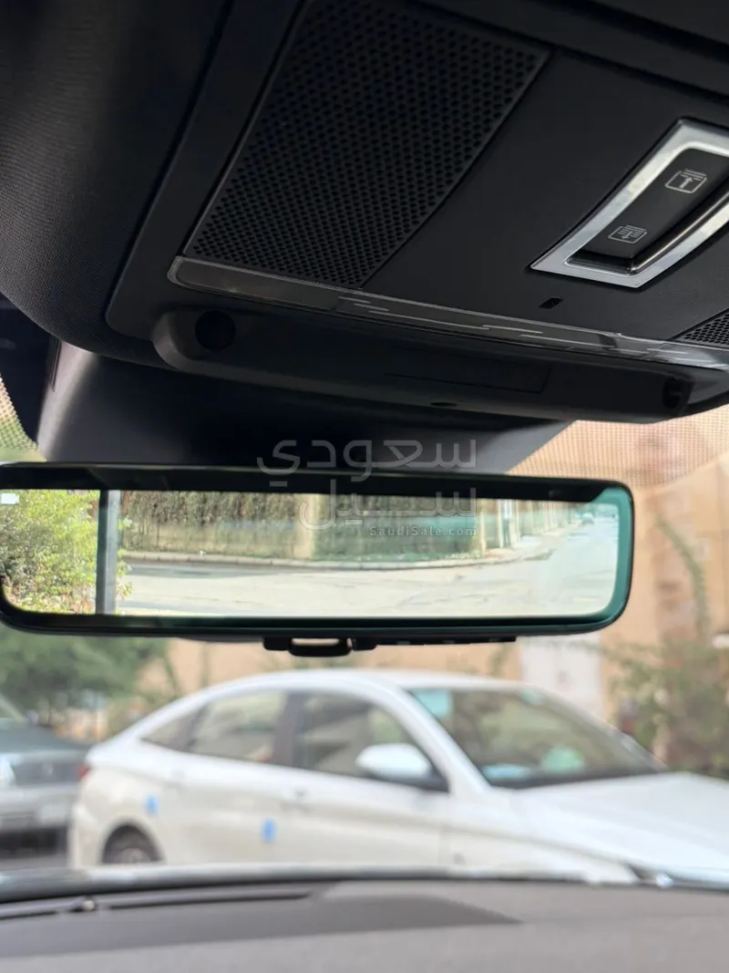 2020 لاند روفر رينج روفر ايفوك داينمك