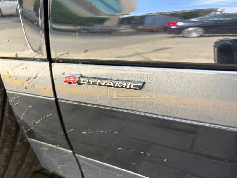 2020 لاند روفر رينج روفر ايفوك داينمك