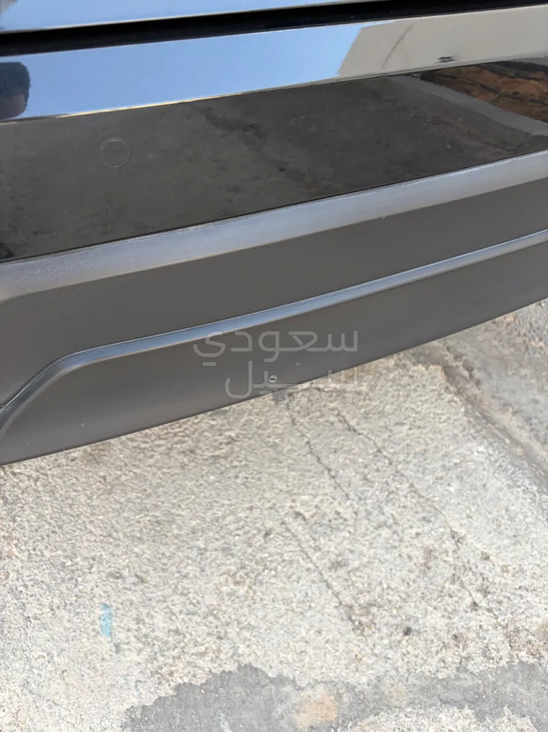 2023 لكزس إن إكس 350