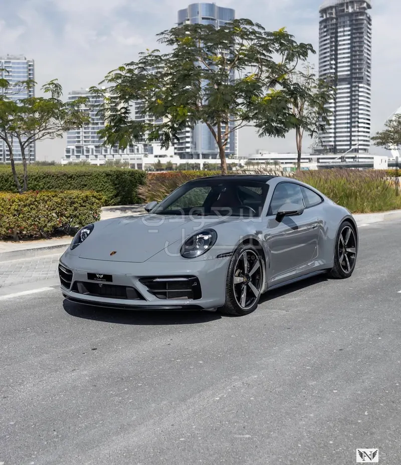 2024 بورش 911 كاريرا