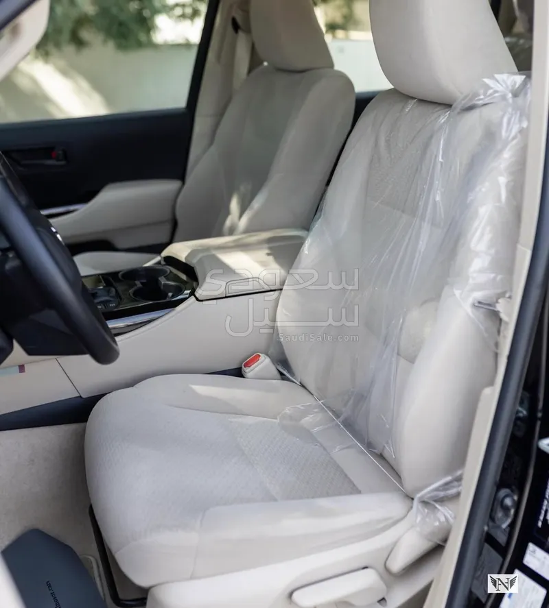 2022 تويوتا لاند كروزر جي اكس ار