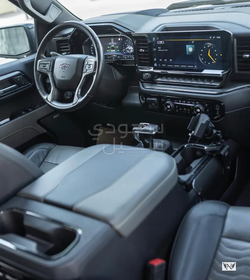 2023 شفروليه سلفرادو زد ار 2