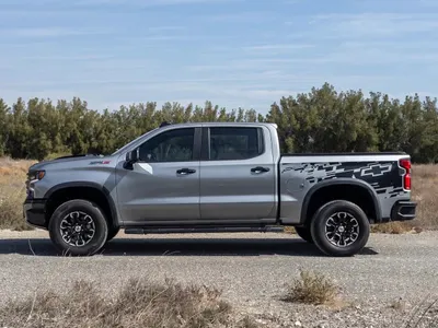 2023 شفروليه سلفرادو زد ار 2