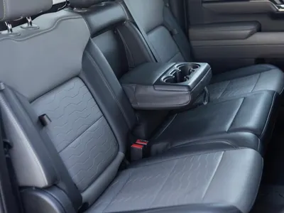 2023 شفروليه سلفرادو زد ار 2