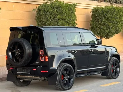 2023 لاند روفر ديفيندر اكس 110