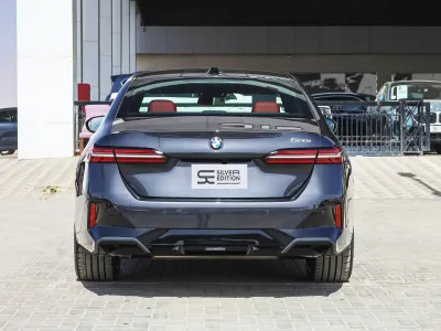 2026 بي ام دبليو الفئة الخامسة 520 أي إم كت