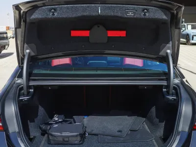 2026 بي ام دبليو الفئة الخامسة 520 أي إم كت