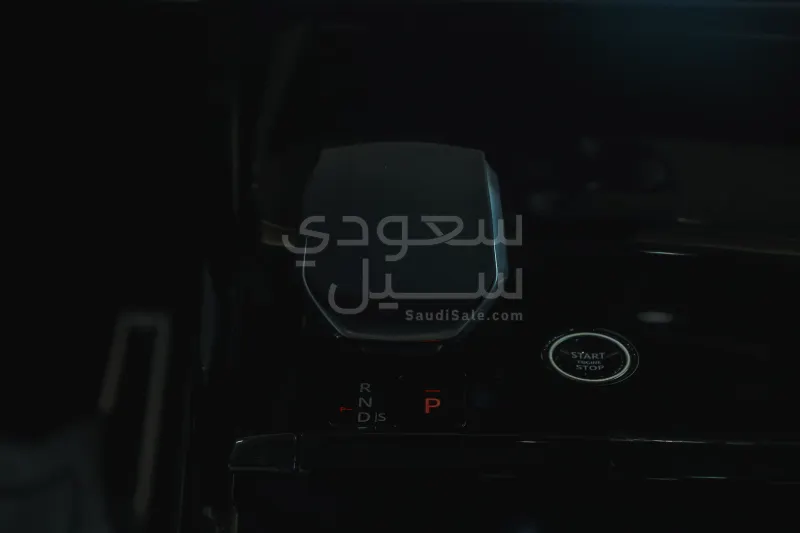 2025 Land Rover Range Rover Sport HSE