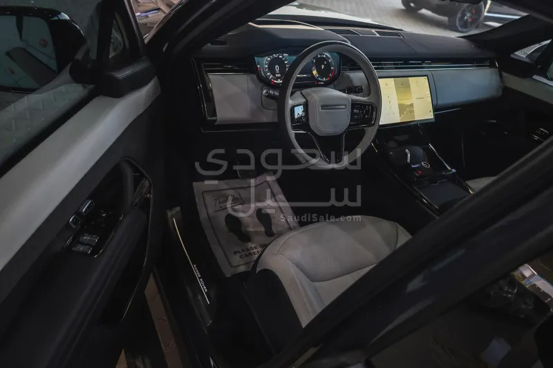 2025 Land Rover Range Rover Sport HSE