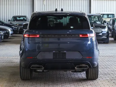 2025 Land Rover Range Rover Sport HSE