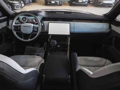 2025 Land Rover Range Rover Sport HSE