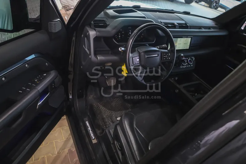 2021 Land Rover Defender HSE