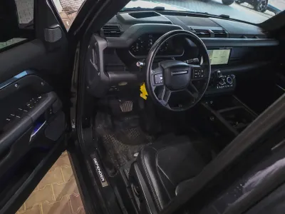 2021 Land Rover Defender HSE