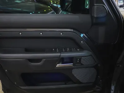 2021 Land Rover Defender HSE