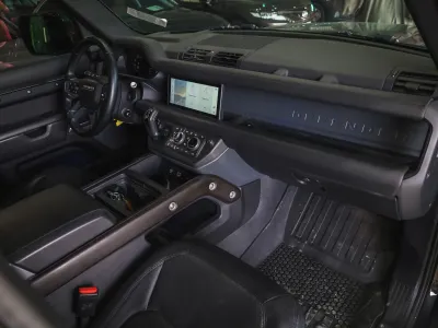 2021 Land Rover Defender HSE