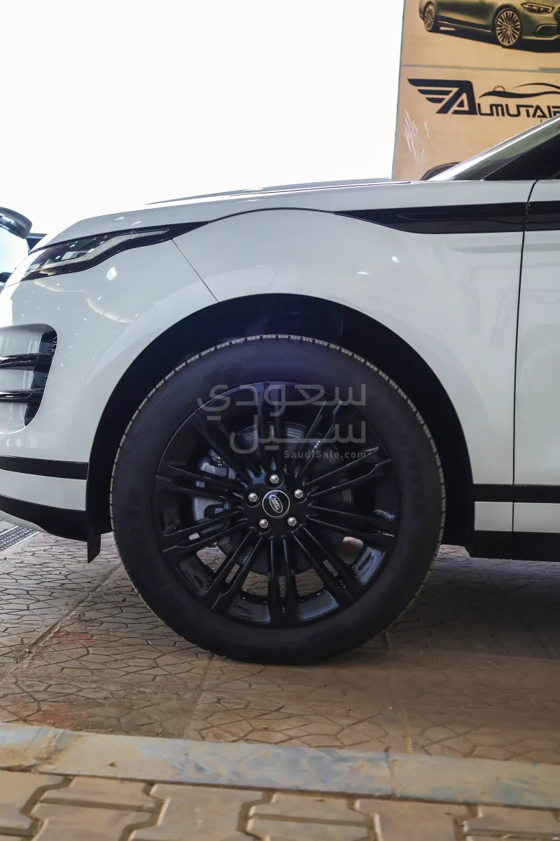 2025 Land Rover Range Rover Evoque