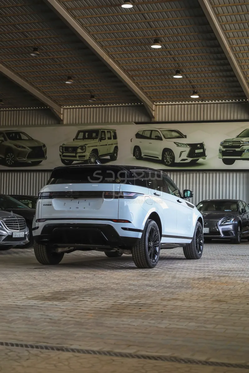 2025 Land Rover Range Rover Evoque