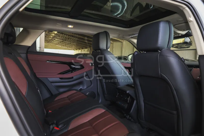 2025 Land Rover Range Rover Evoque