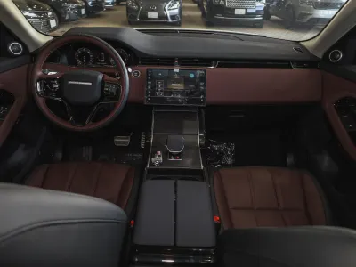 2025 Land Rover Range Rover Evoque