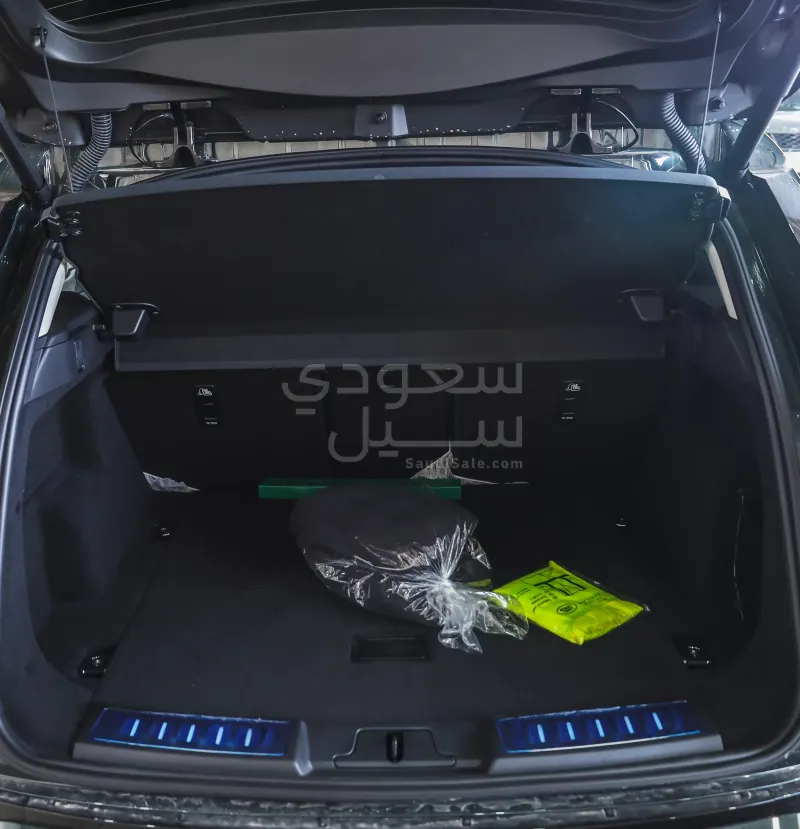 2025 Land Rover Range Rover Evoque