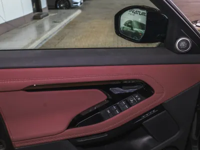 2025 Land Rover Range Rover Evoque