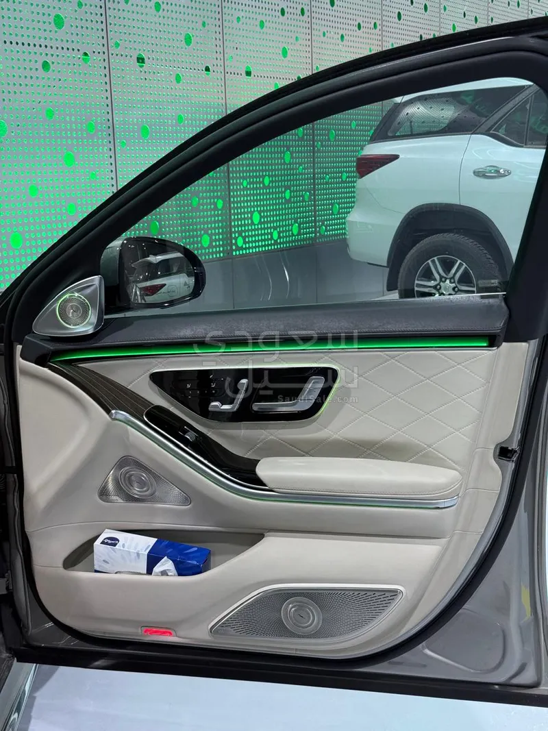 2023 Mercedes-Benz S 580