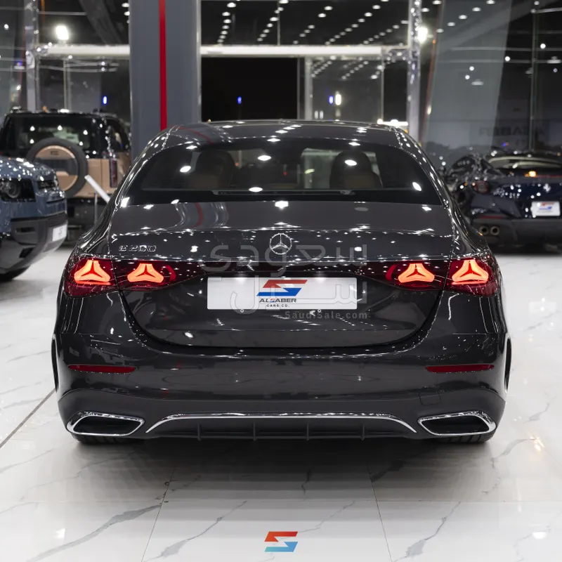 2026 Mercedes-Benz E 200