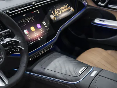 2026 Mercedes-Benz E 200